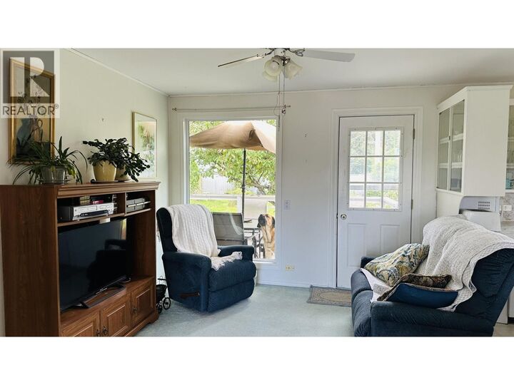 Property Photo:  911 Ewert Street  BC V2M 2P1 