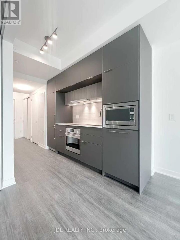 Property Photo: 185 Alberta Avenue West 313 ON M6C 0A5