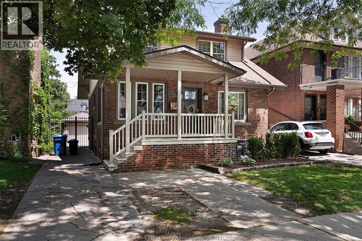 Property Photo:  2268 Dougall Avenue  ON N8X 1S8 