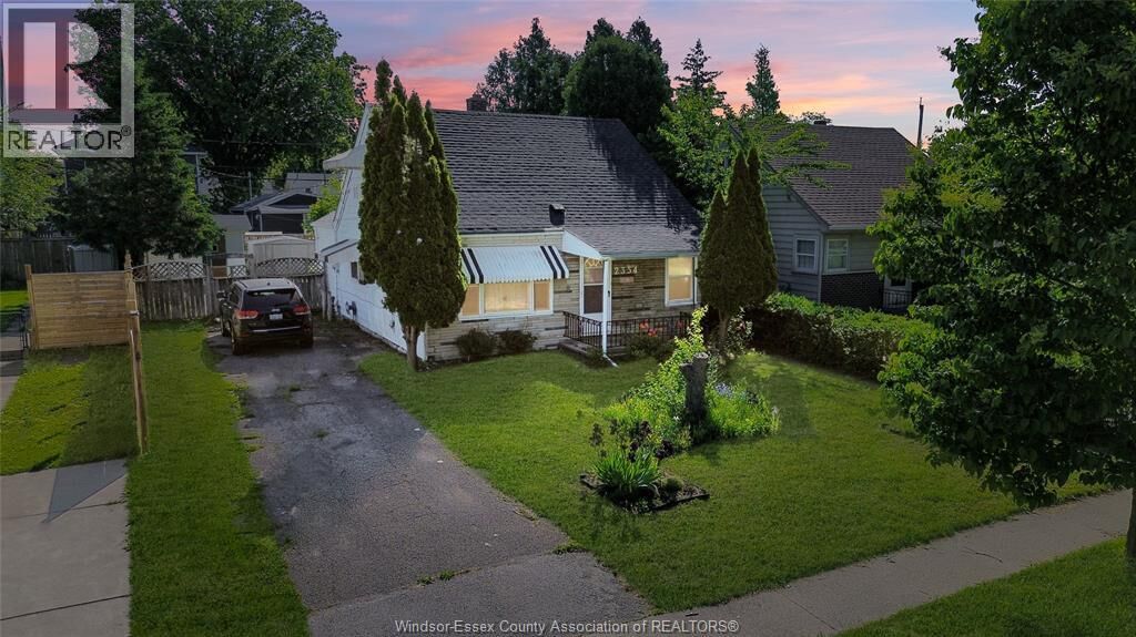 Property Photo: 2354 Highland Avenue ON N8X 3S5