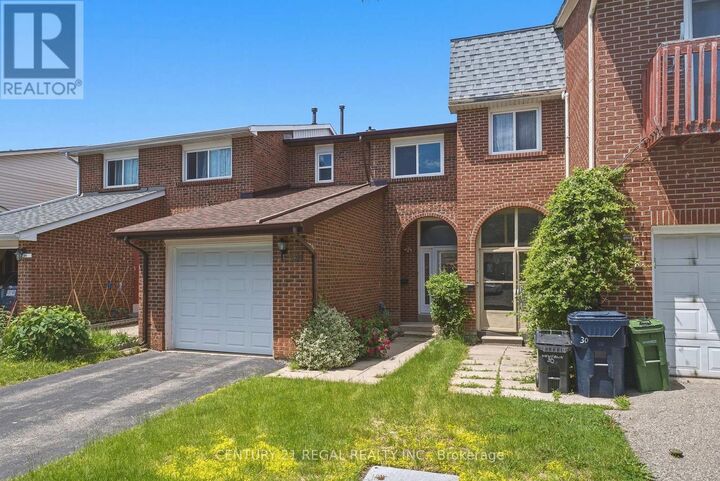 Property Photo:  28 Newdawn Crescent  ON M1V 1J9 