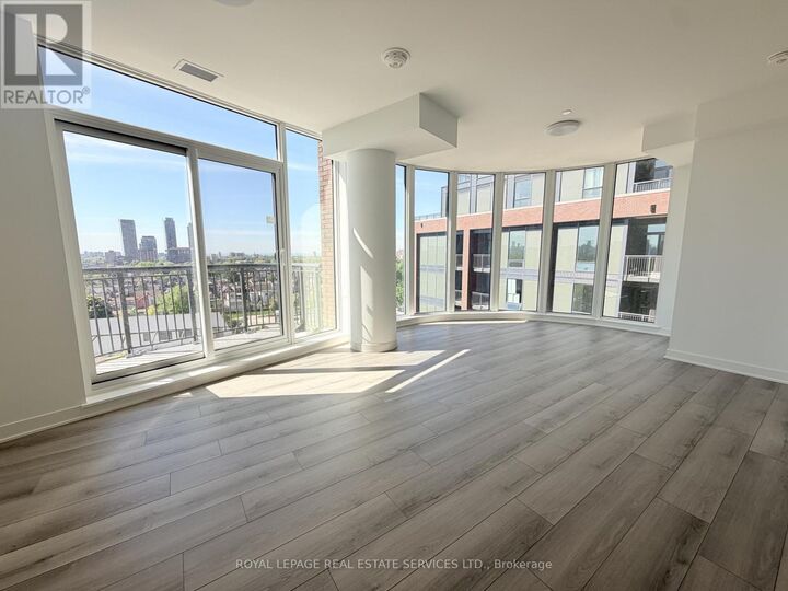 Property Photo:  1185 Dupont Street 729  ON M6H 0G5 