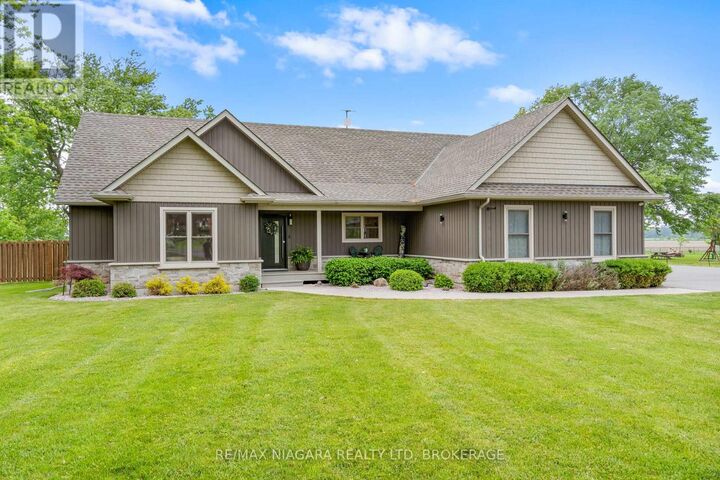 Property Photo:  11558 Hwy 3  ON L0S 1V0 