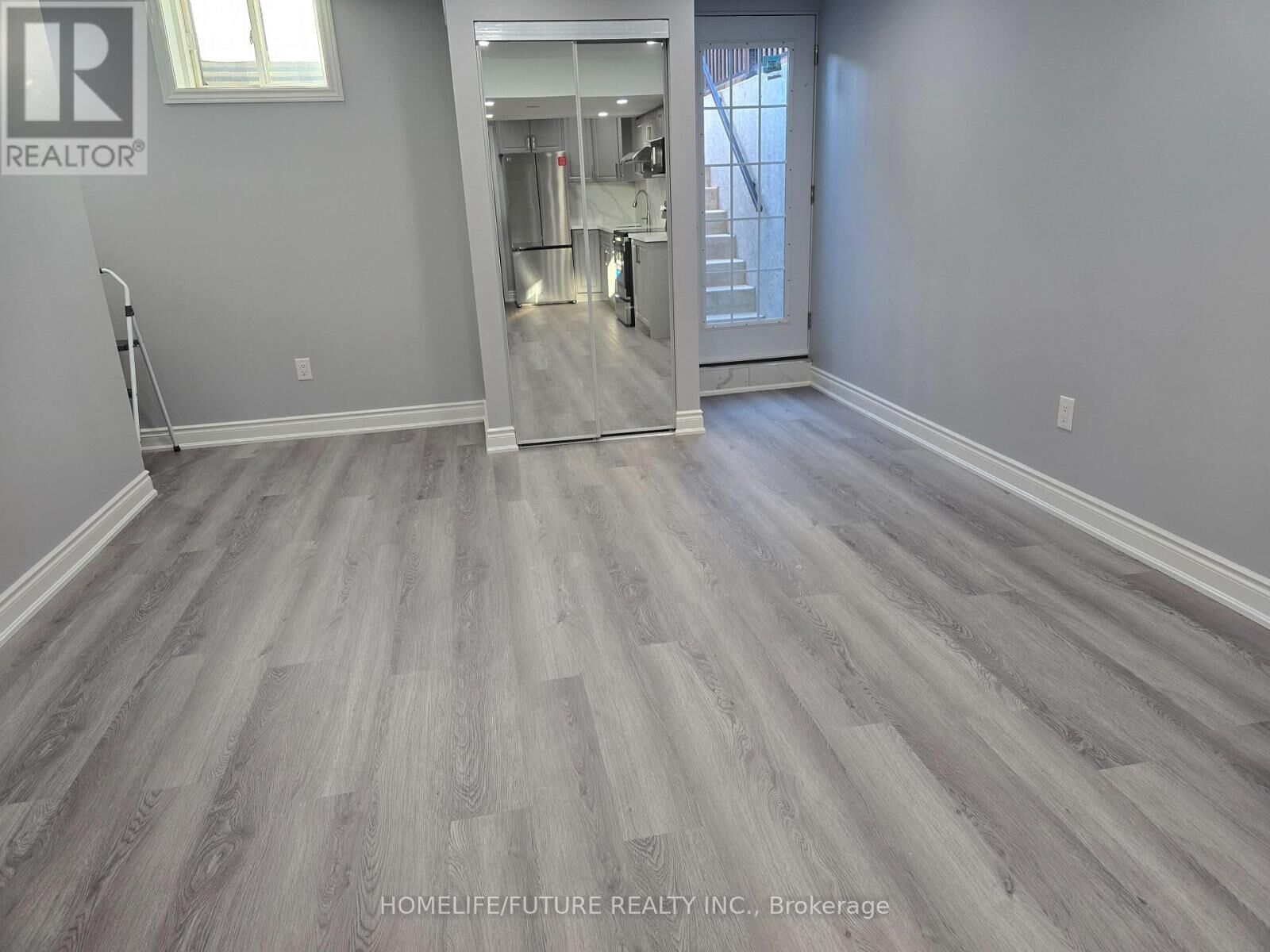 Property Photo: 36 Ventura Avenue Bsmt ON L6Y 4Y8