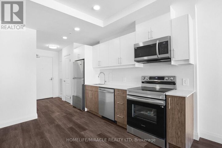 Property Photo:  1333 Weber Street East 320  ON N2A 1C2 