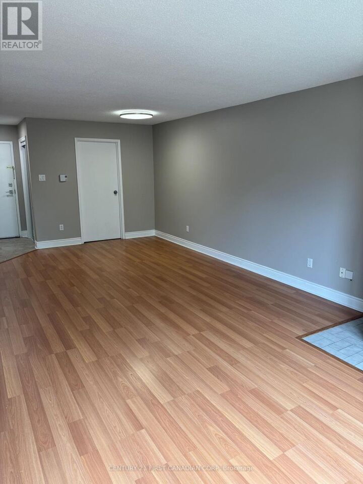 Photo de la propriété:  5 Jacksway Crescent 206  ON N5X 3T6 