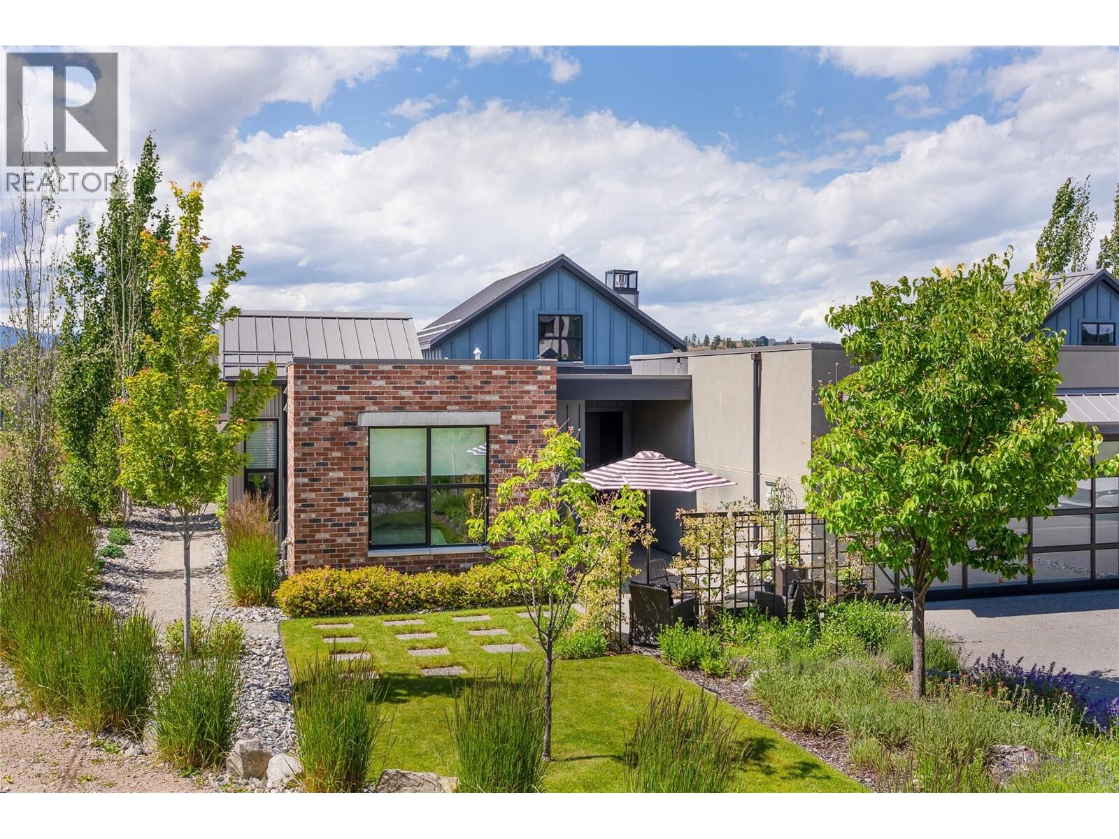 Property Photo: 342 Grange Drive BC V1H 2M1