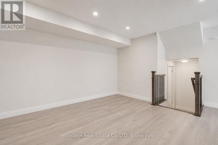 Property Photo:  126 Christopher Road  ON L6H 0Y1 