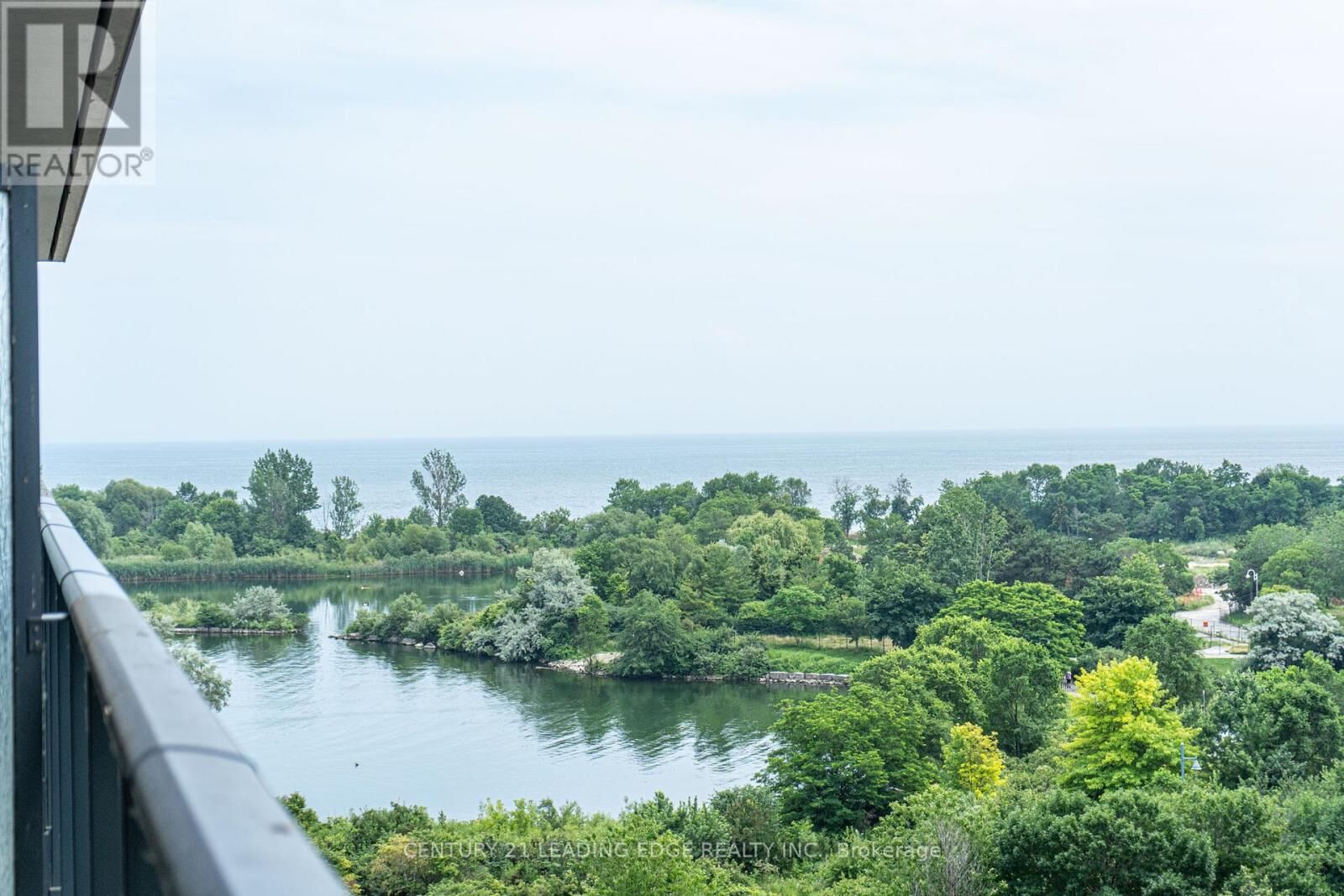 Property Photo:  59 Annie Craig Drive 707  ON M8V 0C5 