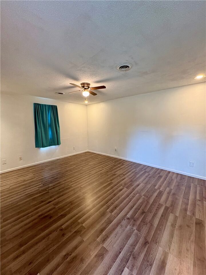 Property Photo:  416 Clay Street  IL 61944 