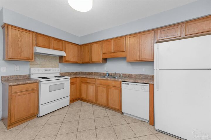 Property Photo:  10140 Guidy Lane  FL 32514 