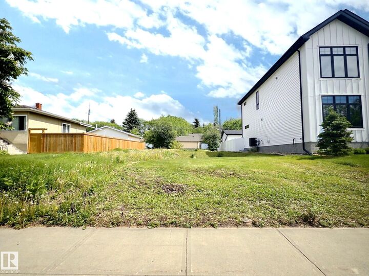 Property Photo: 9551 85 Street NW AB T6C 3E1