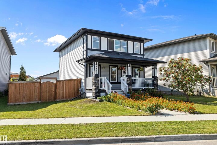 Property Photo:  9852 217 Street NW  AB T5T 4T7 