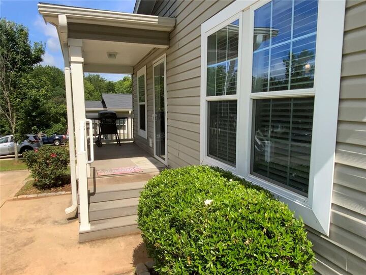 Property Photo:  130 Bob White Lane  GA 30263 