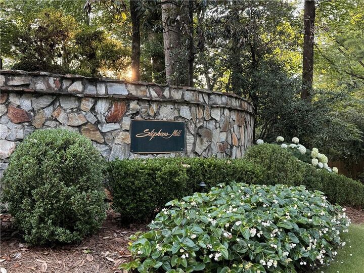 Property Photo:  4021 Stephens Mill Run NE  GA 30342 