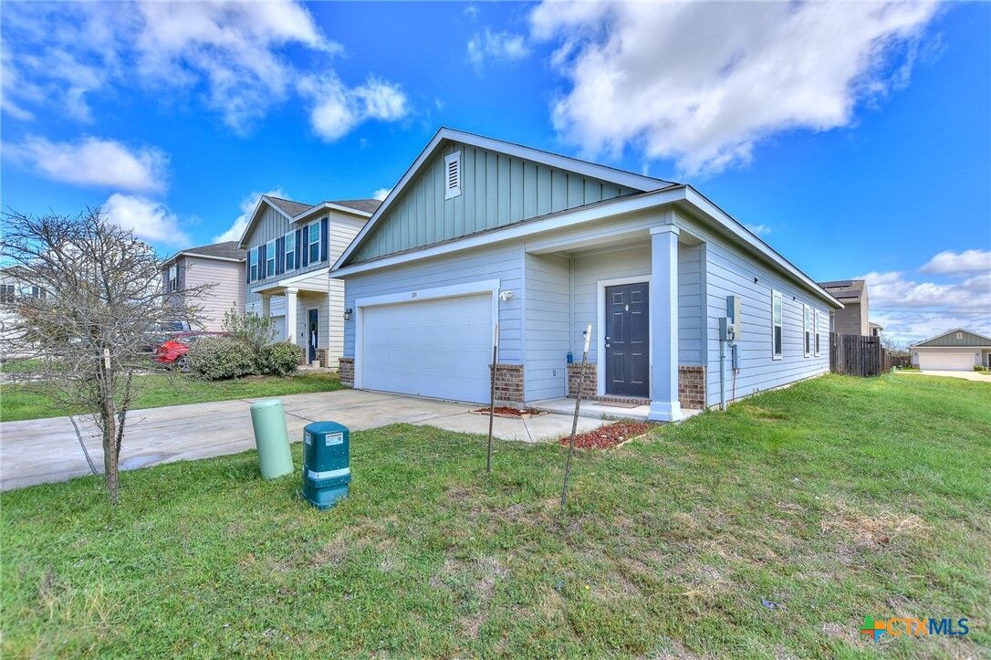 Property Photo: 109 Helios Drive TX 76537