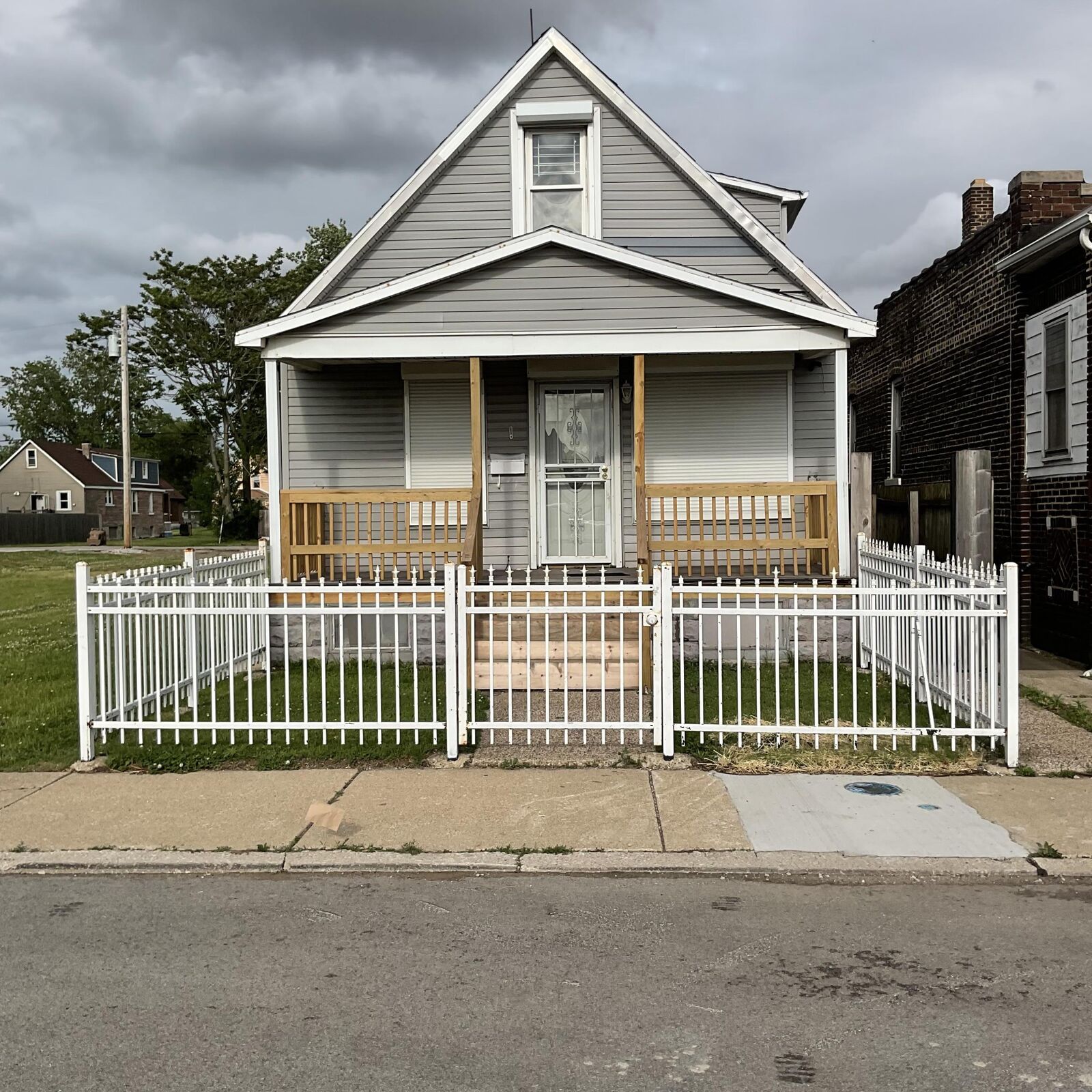Property Photo: 4745 McCook Avenue IN 46312
