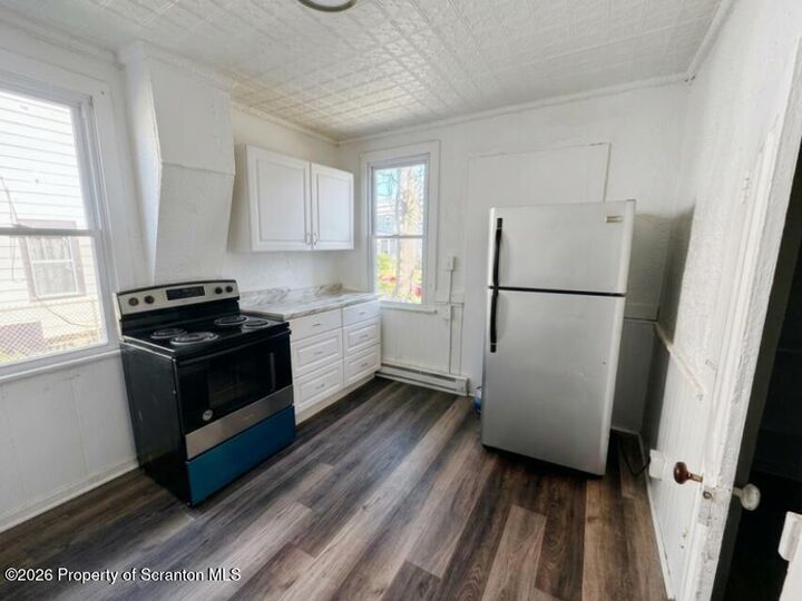 Property Photo: 602 Prospect Avenue Right PA 18505