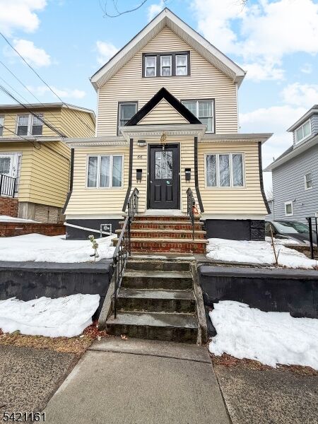 Property Photo:  66 Washington Pl  NJ 07073 