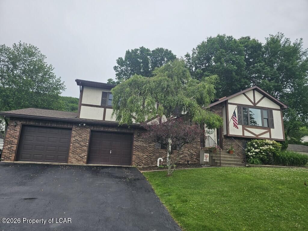 Property Photo: 307 Highland Avenue PA 18708
