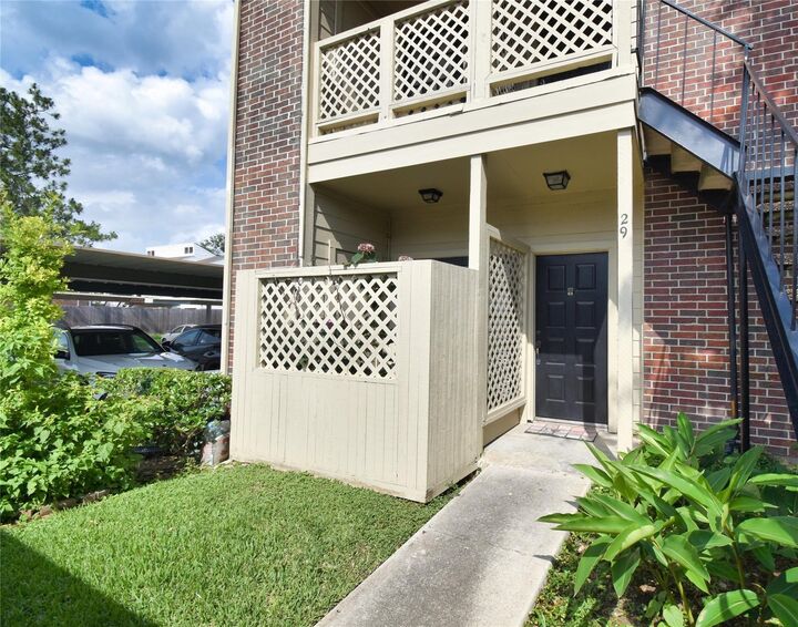 Property Photo: 8055 Cambridge Street 29 TX 77054