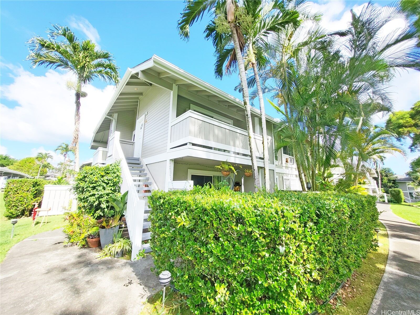 Property Photo: 46-1060 Emepela Way 9R HI 96744