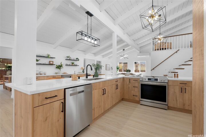 Property Photo:  94-406 Hokuhele Place 406  HI 96789 