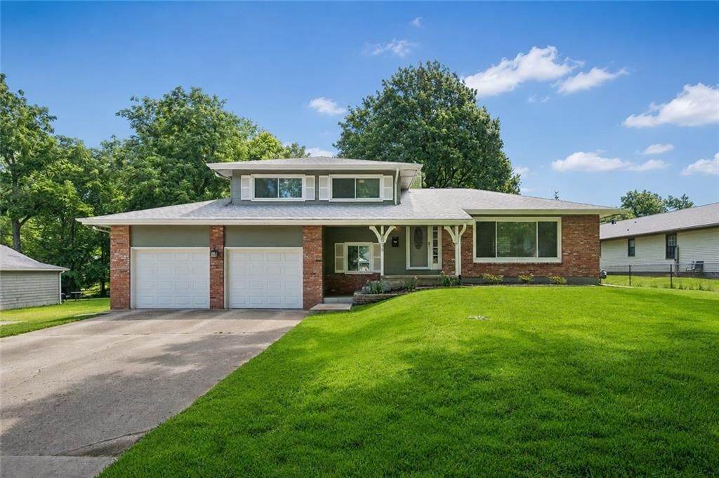 Property Photo: 8039 Hemlock Street KS 66204