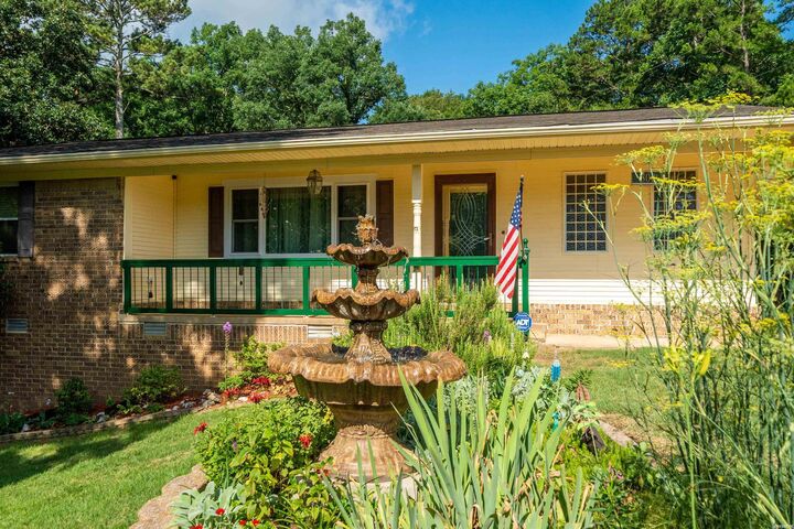 Property Photo:  300 Anderson Street  AR 71913 