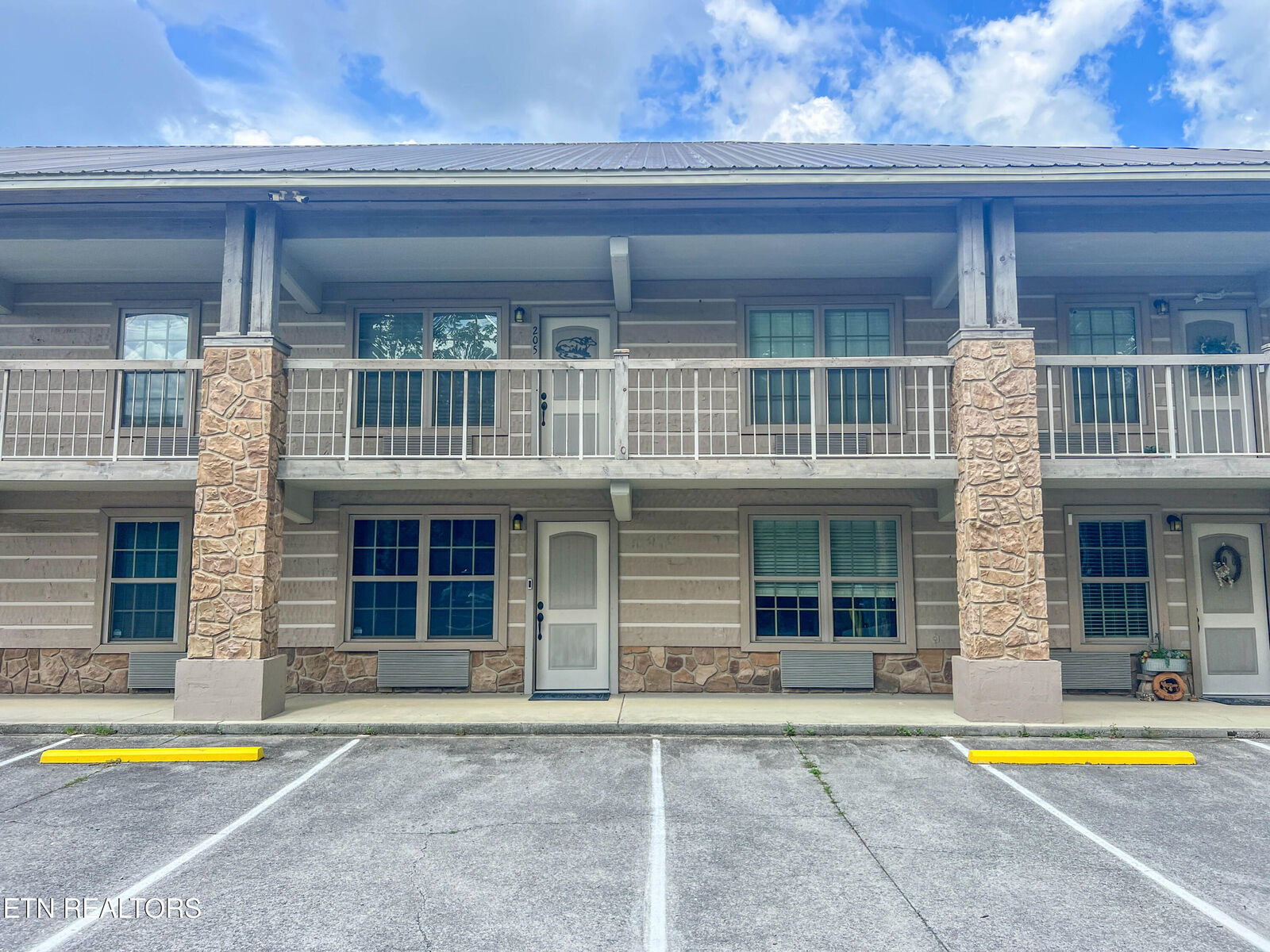 Property Photo:  7239 E Lamar Alex Pkwy 205  TN 37882 