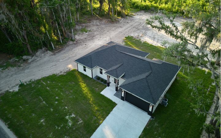 Property Photo: