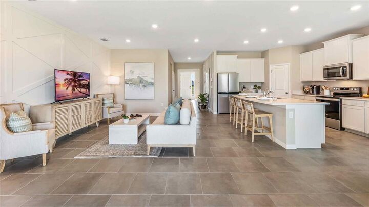 Property Photo:  4319 Hidden Farm Drive  FL 33565 