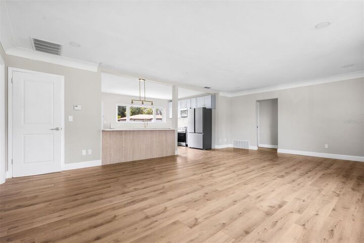 Property Photo: 1516 Lemon Street FL 33756