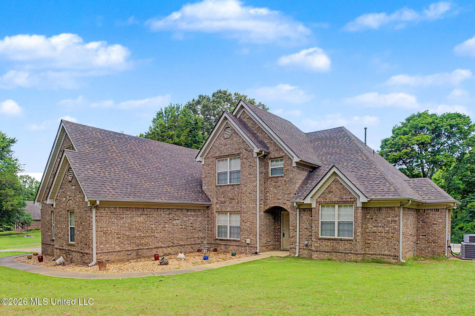Property Photo:  8980 Kerri Ruth Road  MS 38632 