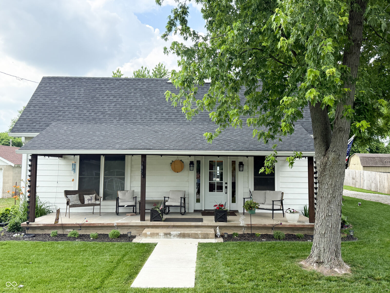 Property Photo:  426 W Michigan Street  IN 46118 