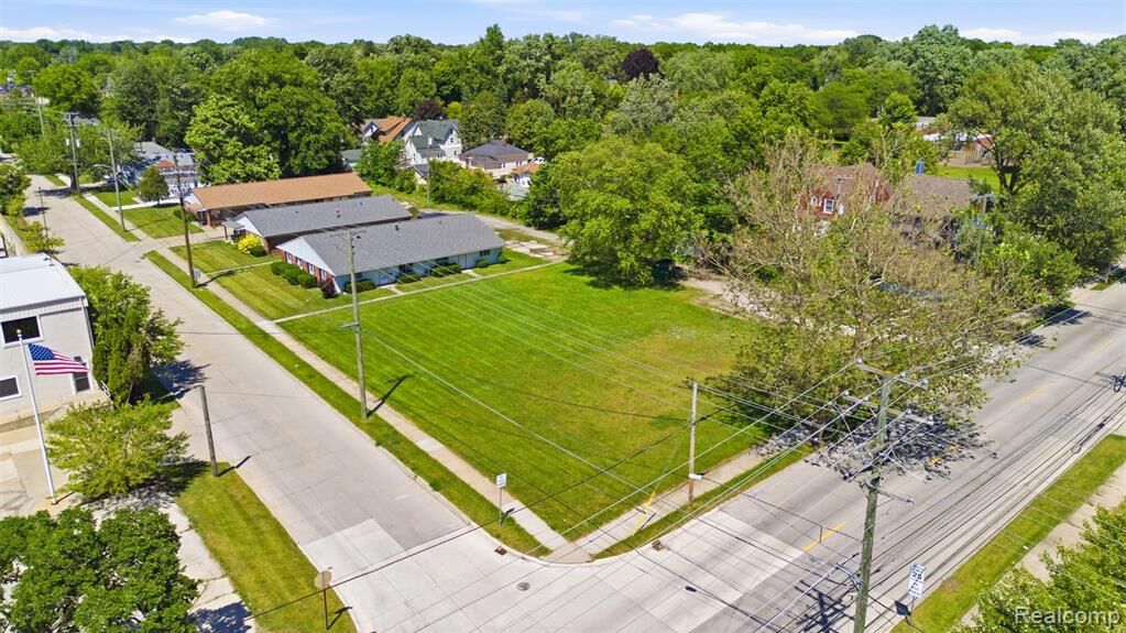 Property Photo: 61 Floral Avenue MI 48043 2159
