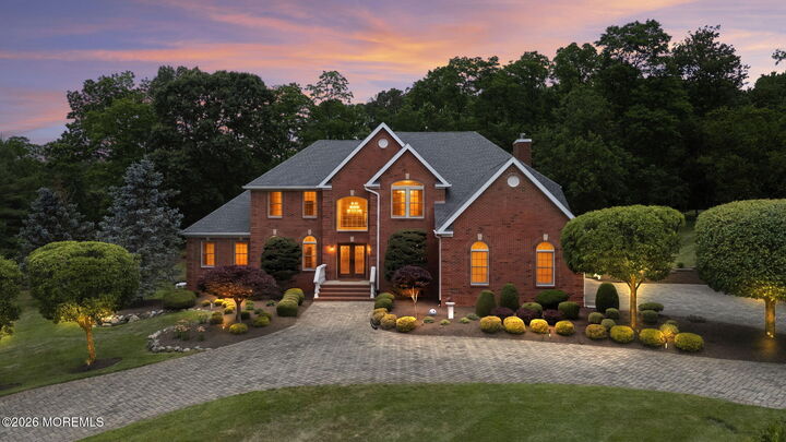 Property Photo:  10 Castlehill Drive  NJ 07746 