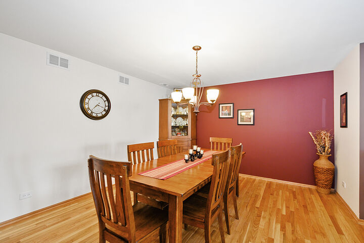 Property Photo:  19 Saint Moritz Drive 201  IL 60464 