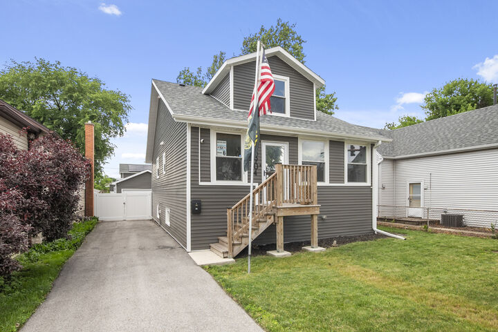 Property Photo:  10904 S Kedzie Avenue  IL 60655 