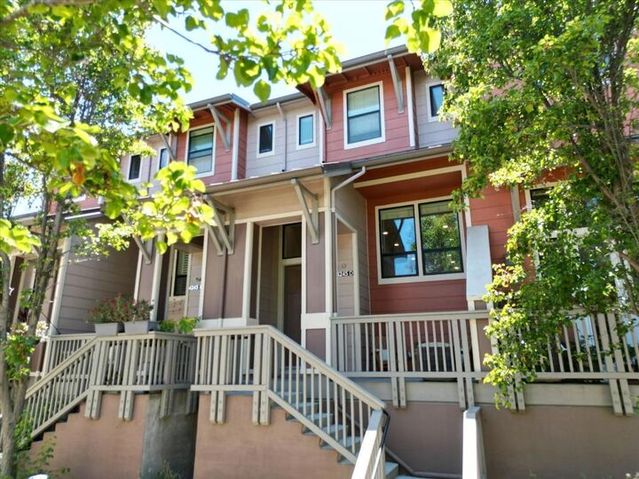 Property Photo:  4245 Rickeys Way D  CA 94306 