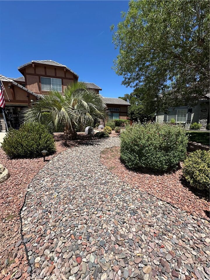 Property Photo:  14800 Snake River Court  CA 92392 