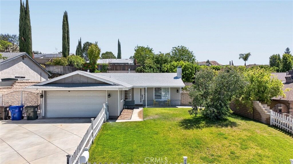 Property Photo:  30300 Jasmine Valley  CA 91387 