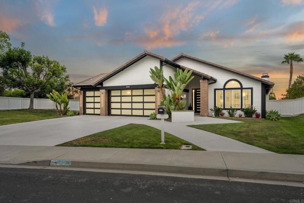 Property Photo: 2302 Kimberly Ct CA 92008