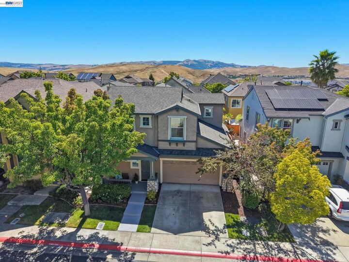 Property Photo:  6812 Aberdale Cir  CA 94582 
