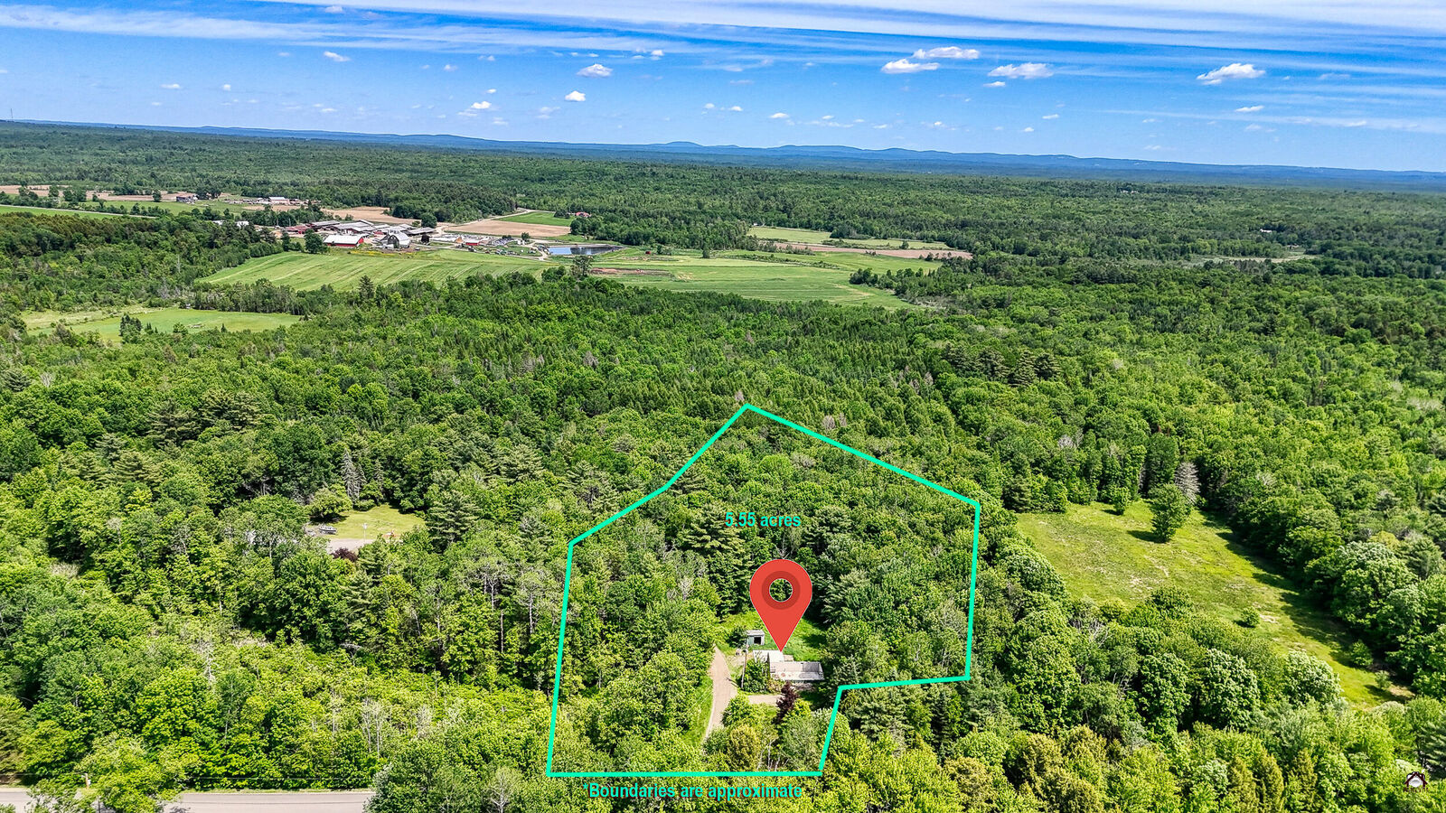 Property Photo: 1075 Hill Road ME 04927
