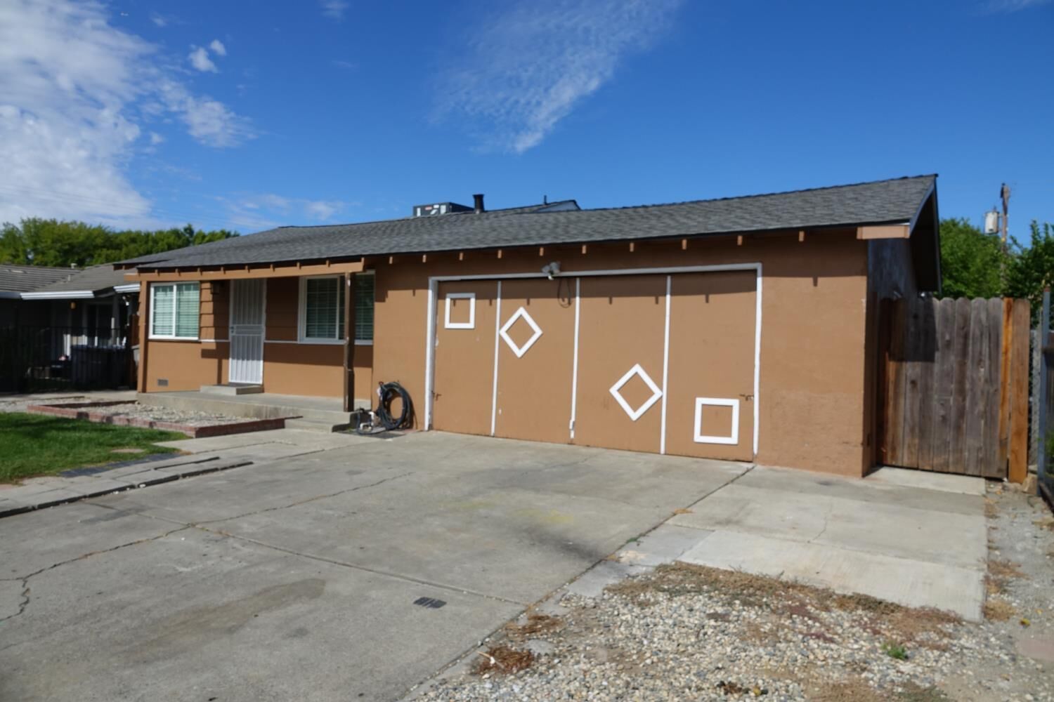 Property Photo: 7754 Detroit Boulevard CA 95832