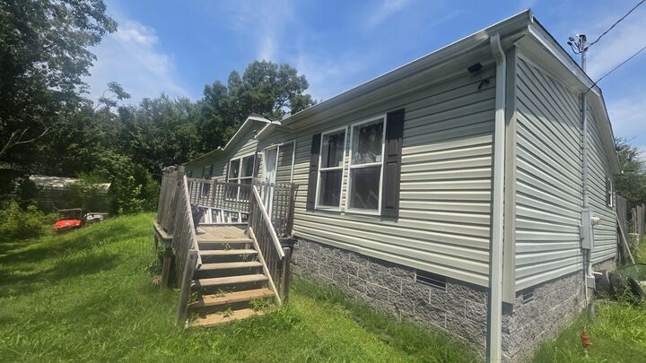 Property Photo:  359 Stage Rd  TN 37036 