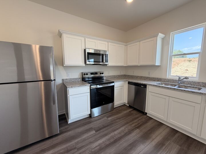 Property Photo: 3224 Barrel Oak Pass TN 38401