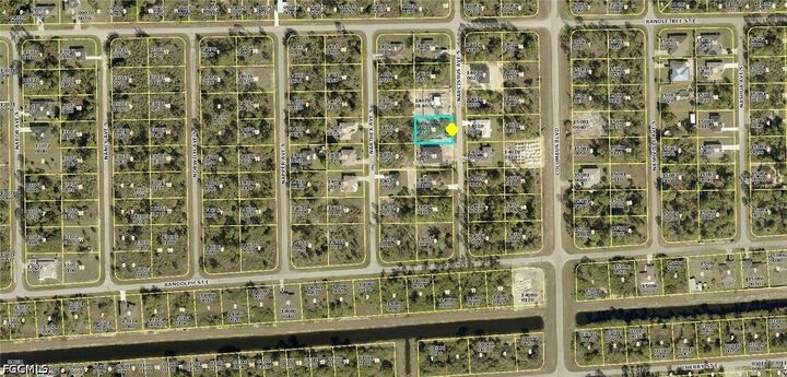 Property Photo: 236 Narcissus Avenue S FL 33974