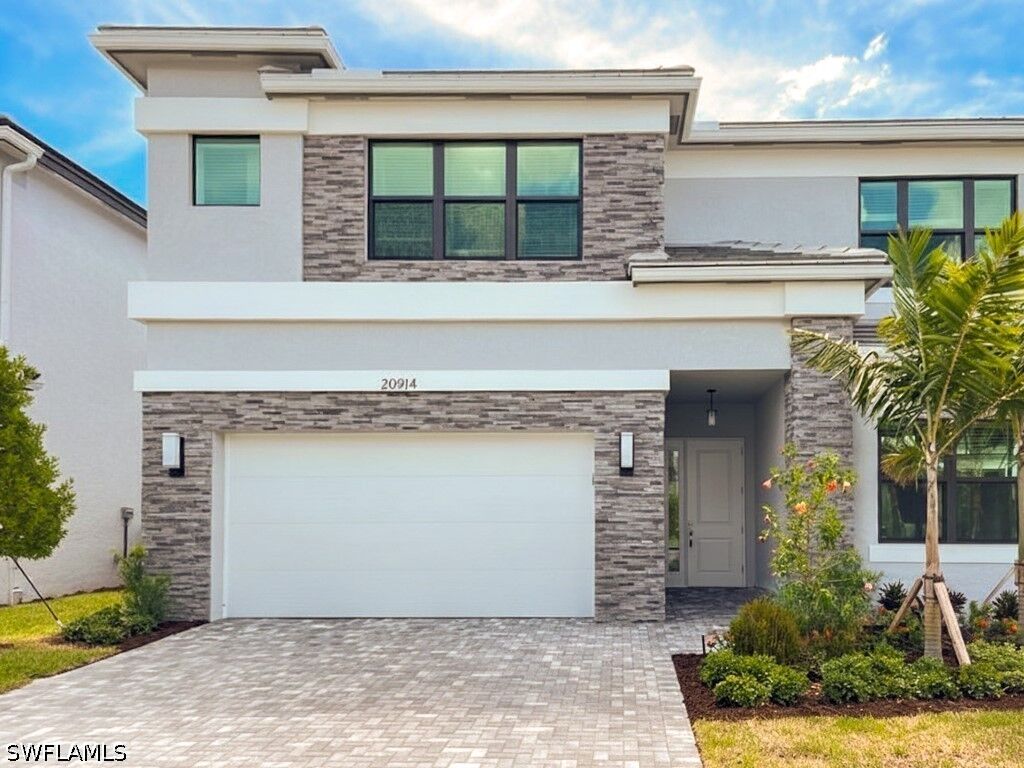 Property Photo:  20914 Thistle Leaf Lane  FL 33928 